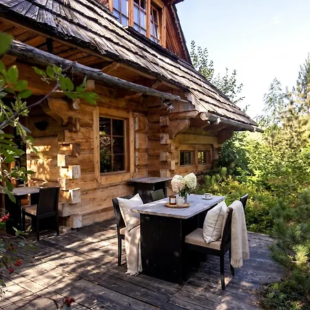 Royal Tatra - Fireplace, Sauna & Bbq Villa *