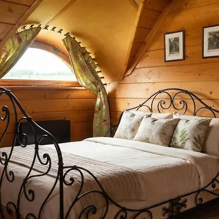 Willa Royal Tatra - Fireplace, Sauna & Bbq *